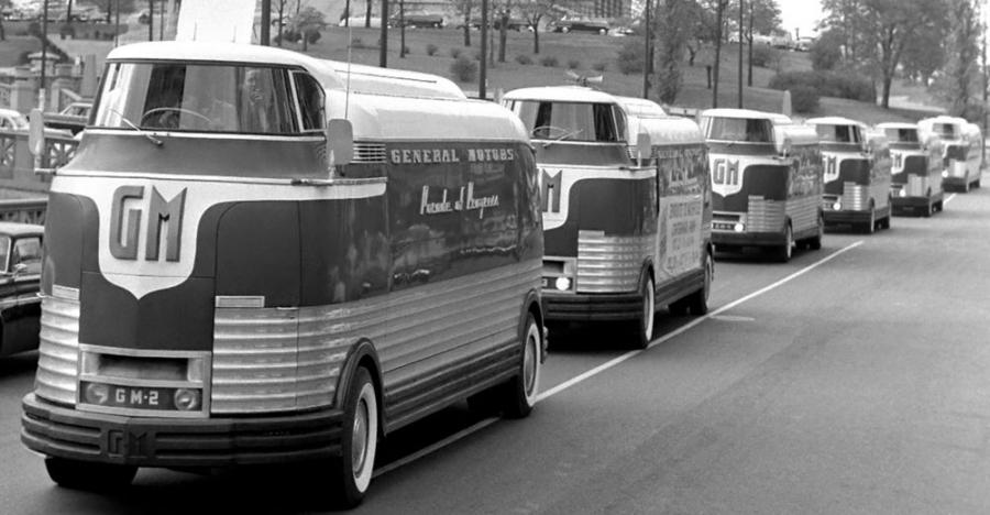  GM Futurliner 1940 года  (фото 17 из 66)